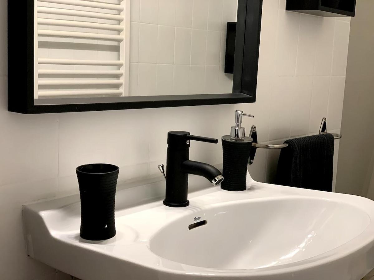 Pyrene Holidays- Residence Le Grand Hotel - Studio Lumineux A 2 Pas Des Thermes De Capvern Les Bains Bagian luar foto